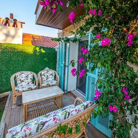 Familia 2 Selimiye Daily Weekly 马尔马里斯