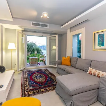 Βίλα Familia 2 Selimiye Daily Weekly *