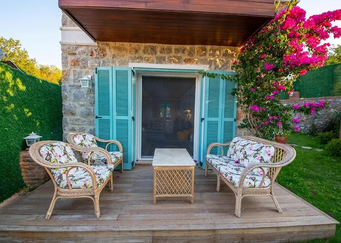 Willa Familia 2 Selimiye Daily Weekly