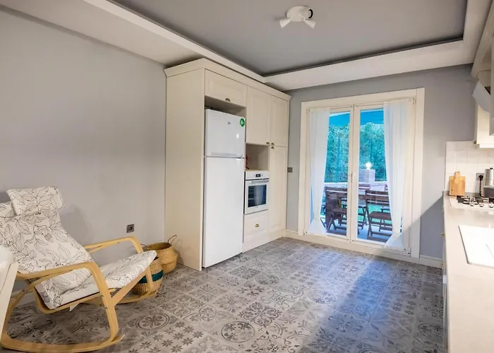 Willa Familia 2 Selimiye Daily Weekly