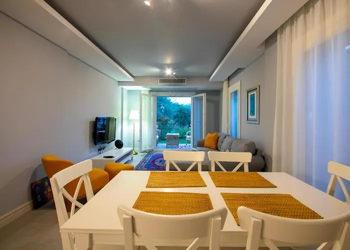 Familia 2 Selimiye Daily Weekly Villa *