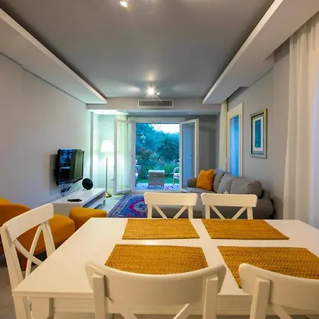 Familia 2 Selimiye Daily Weekly Villa *