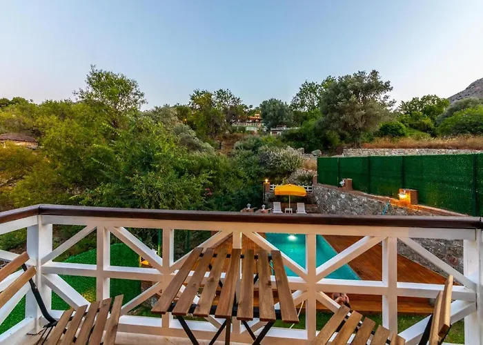 Familia 2 Selimiye Daily Weekly マルマリス