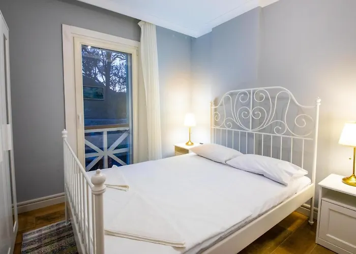 ヴィラ Familia 2 Selimiye Daily Weekly