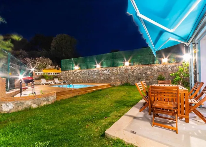 Familia 2 Selimiye Daily Weekly ヴィラ *